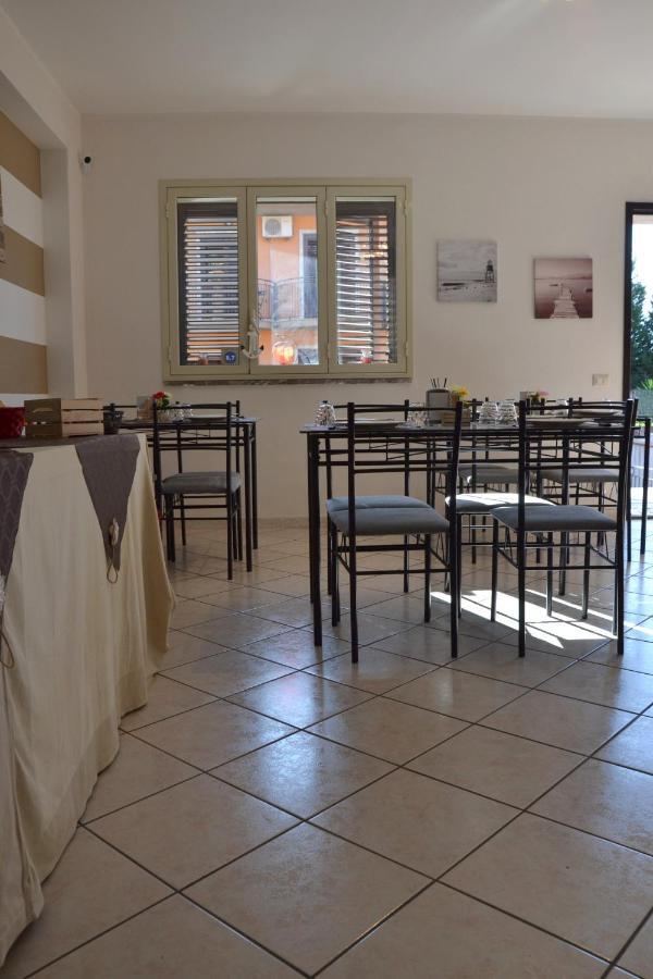 Profumo Di Mare Panzió Giardini-Naxos Kültér fotó