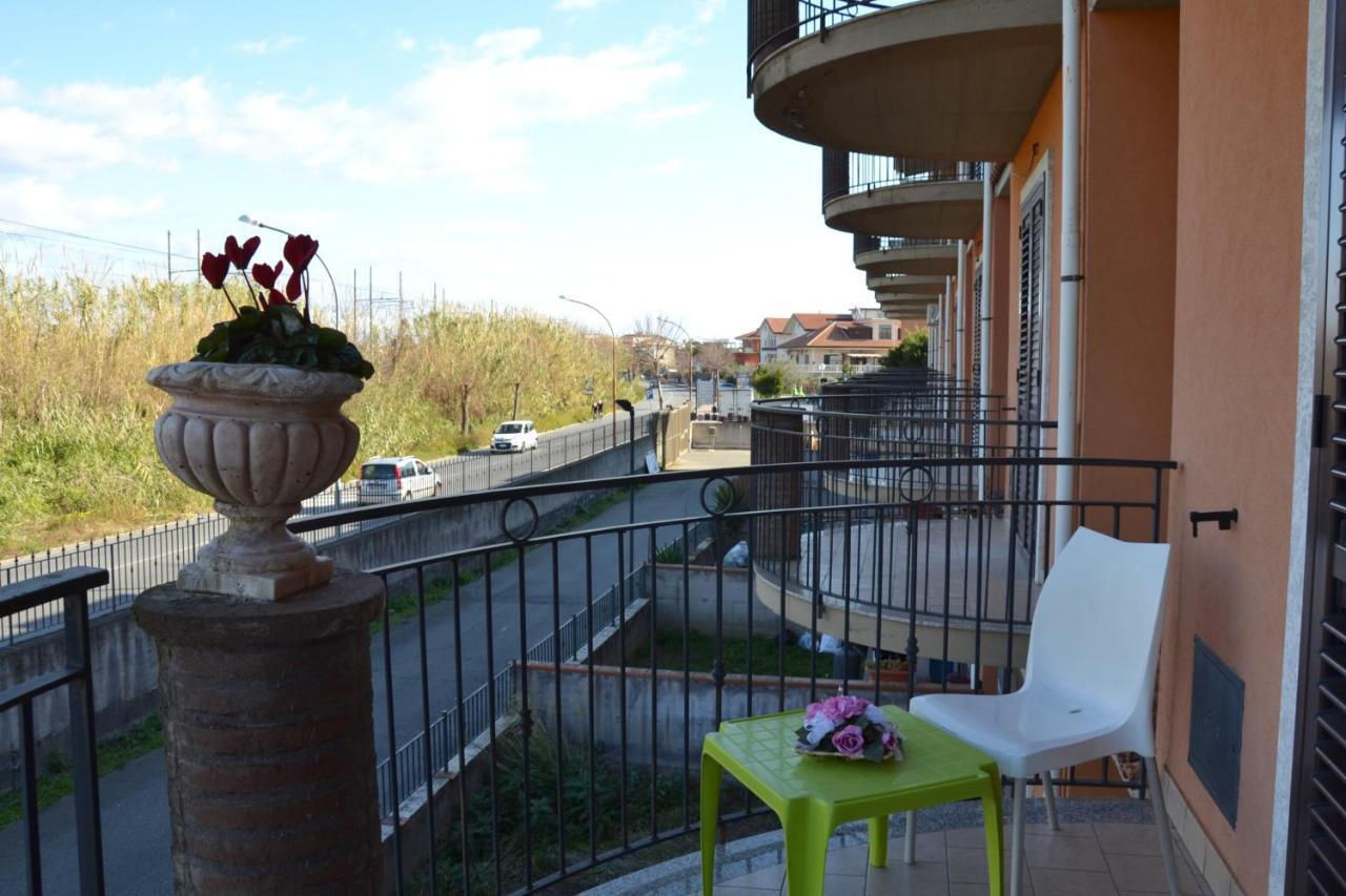 Profumo Di Mare Panzió Giardini-Naxos Kültér fotó